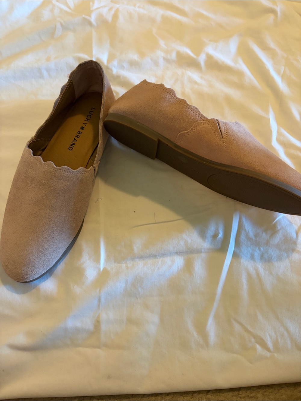 Lucky Brand Scalloped Slip-On Flats in Blush Pink